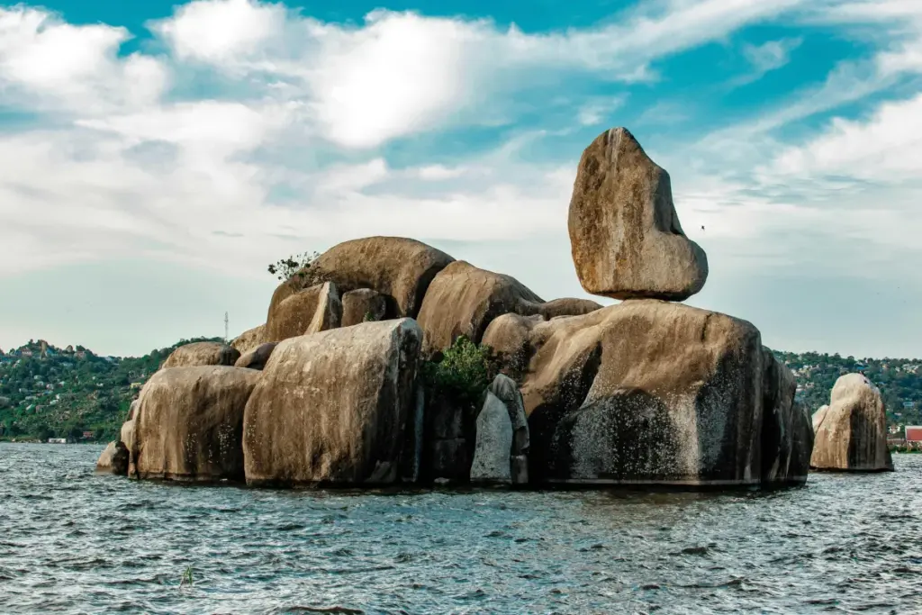 Mwanza Rock Tazania Lake Victoria